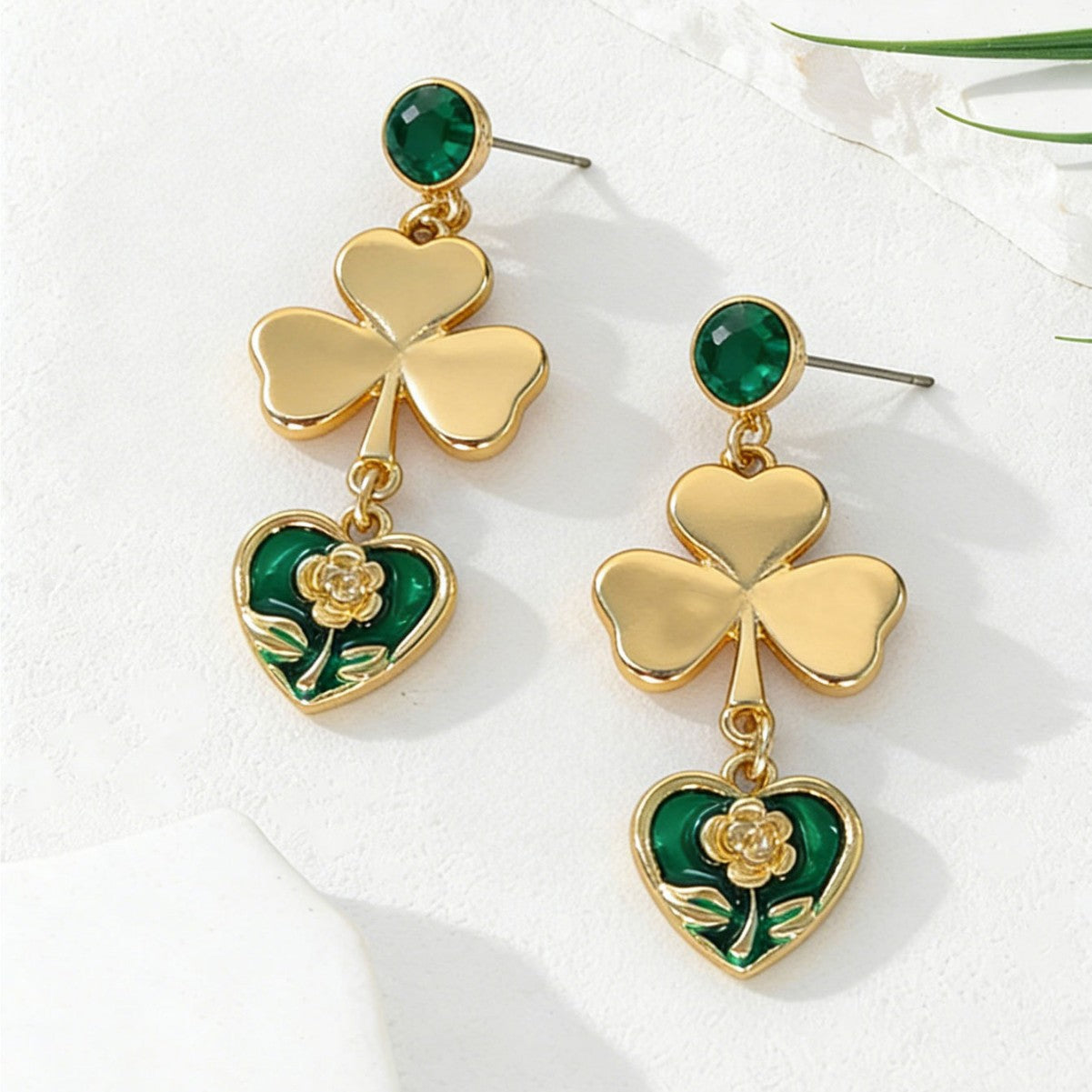 Women New Niche Floral Heart Drop Earrings, Wholesale High-End Light Luxury Ladies Ear Ornaments