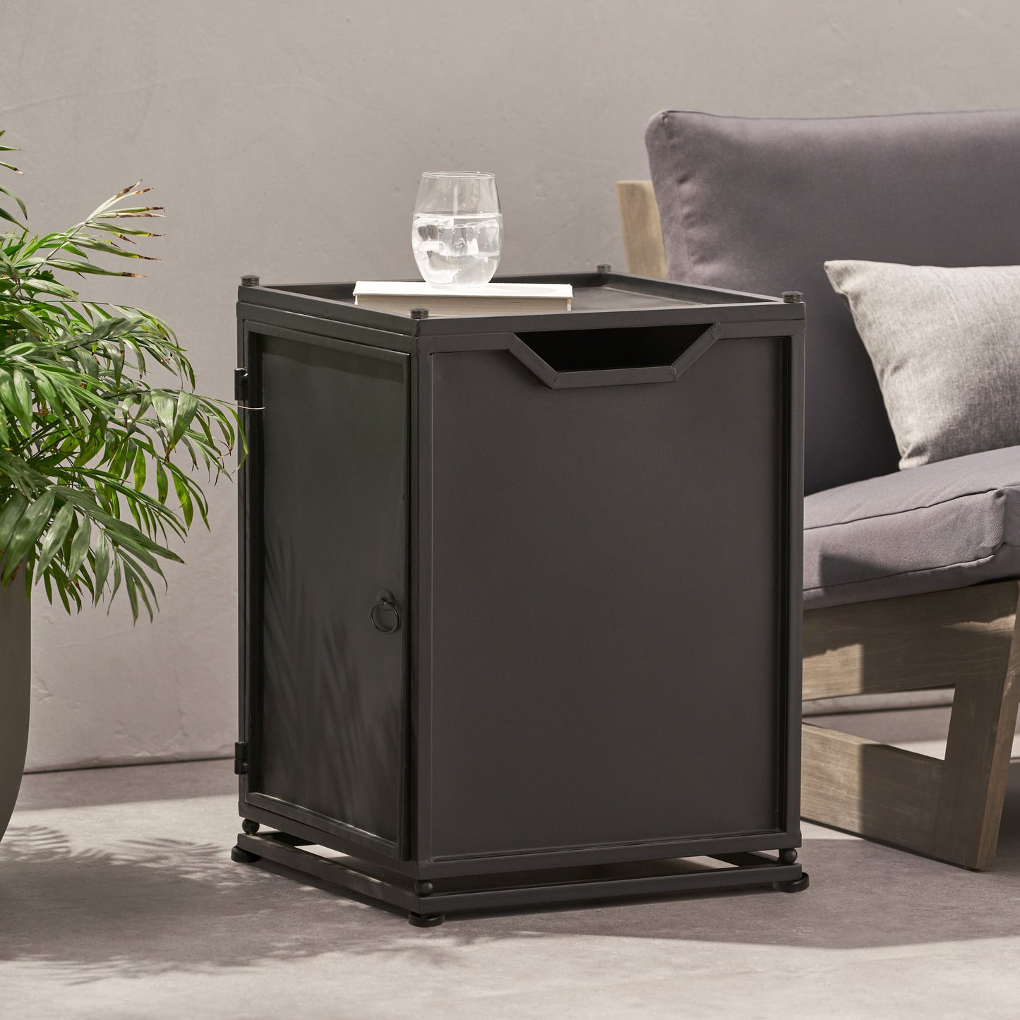 Outdoor Metal Tank Holder Side Table, Matte Black