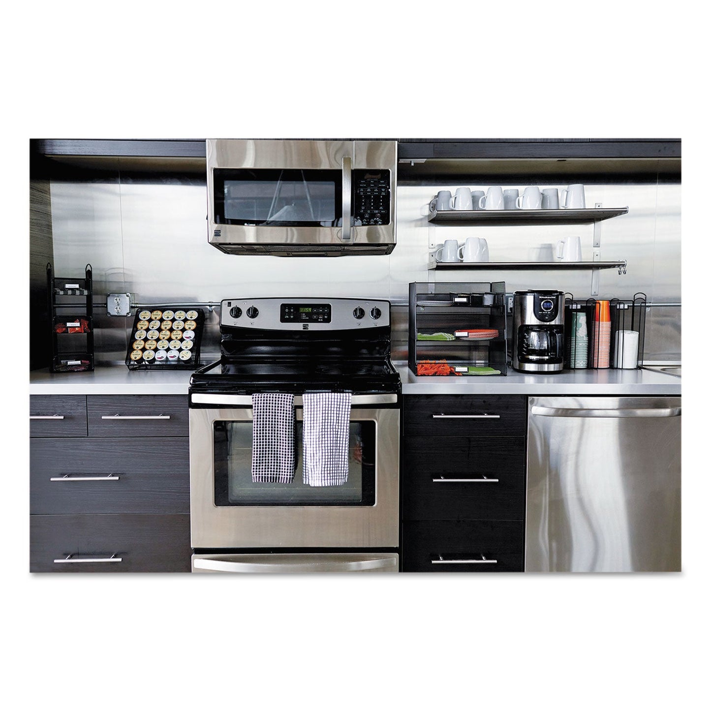 Safco Onyx Breakroom Organizers, 3 Compartments, 6 x 6 x 18, Steel Mesh, Black