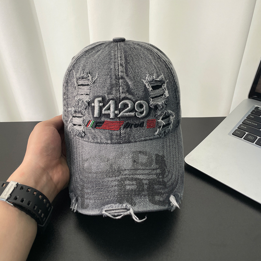Monochromatic Three-dimensional Embroidered Frayed-edge Personalized Print Brim Trendy Casual Baseball Cap Suitable For Street And Travel Use