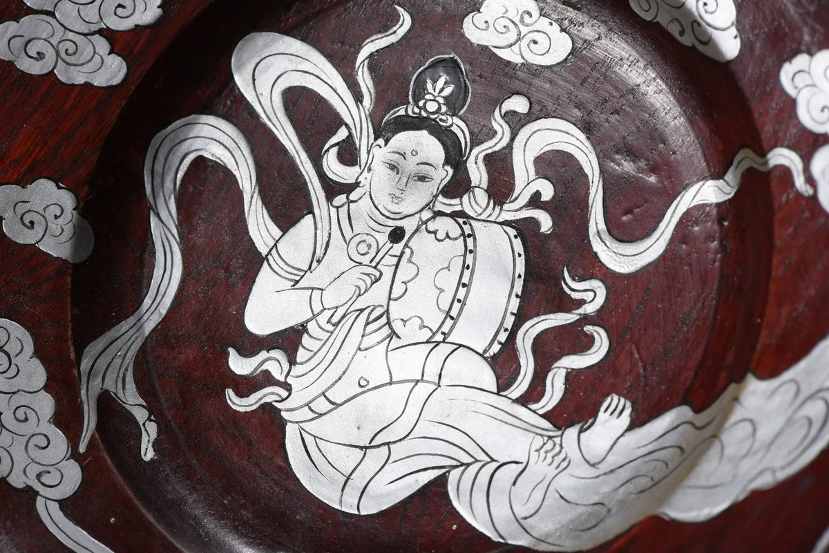 Wood Lacquerware Plate with Silver Inlay – Dunhuang Flying Apsaras (16cm)