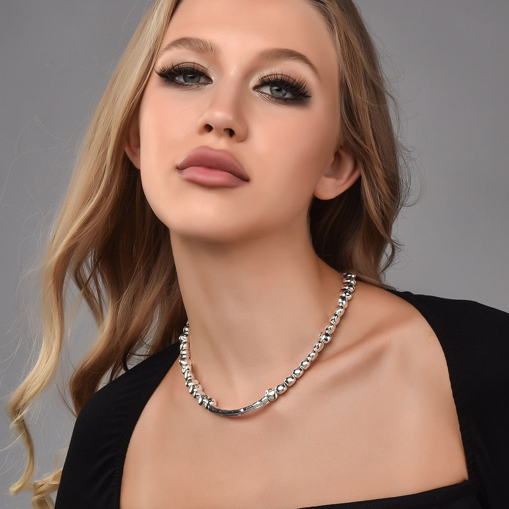 Irregular Broken Silver Curved Bar Choker Necklace, Minimal Quiet Luxury Collarbone Chain For European Spanish Women