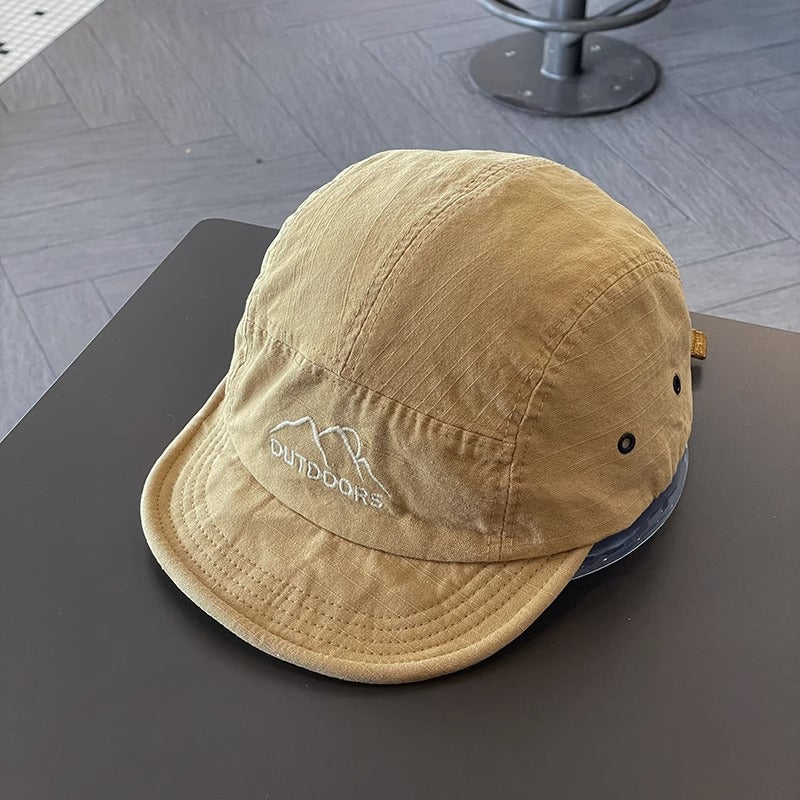 High-quality Japanese-style Baseball Cap With A Short Brim