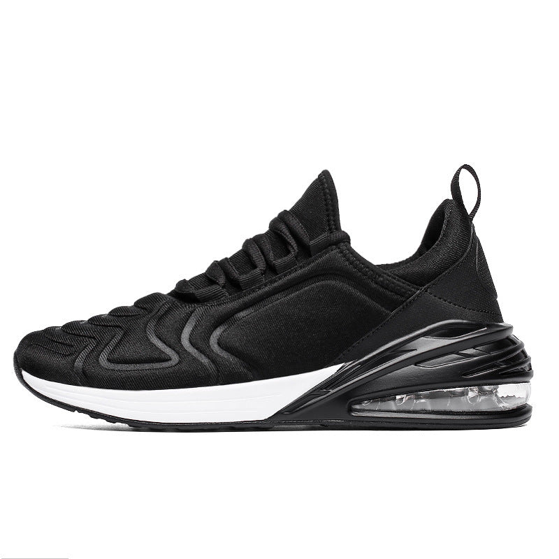 Breathable sports shoes
