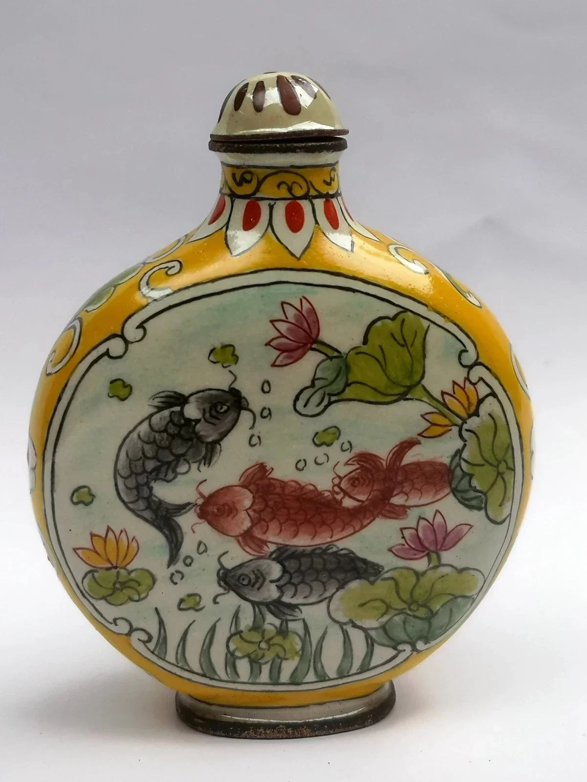Collected Old China Cloisonné Fish & Lotus Snuff Bottle