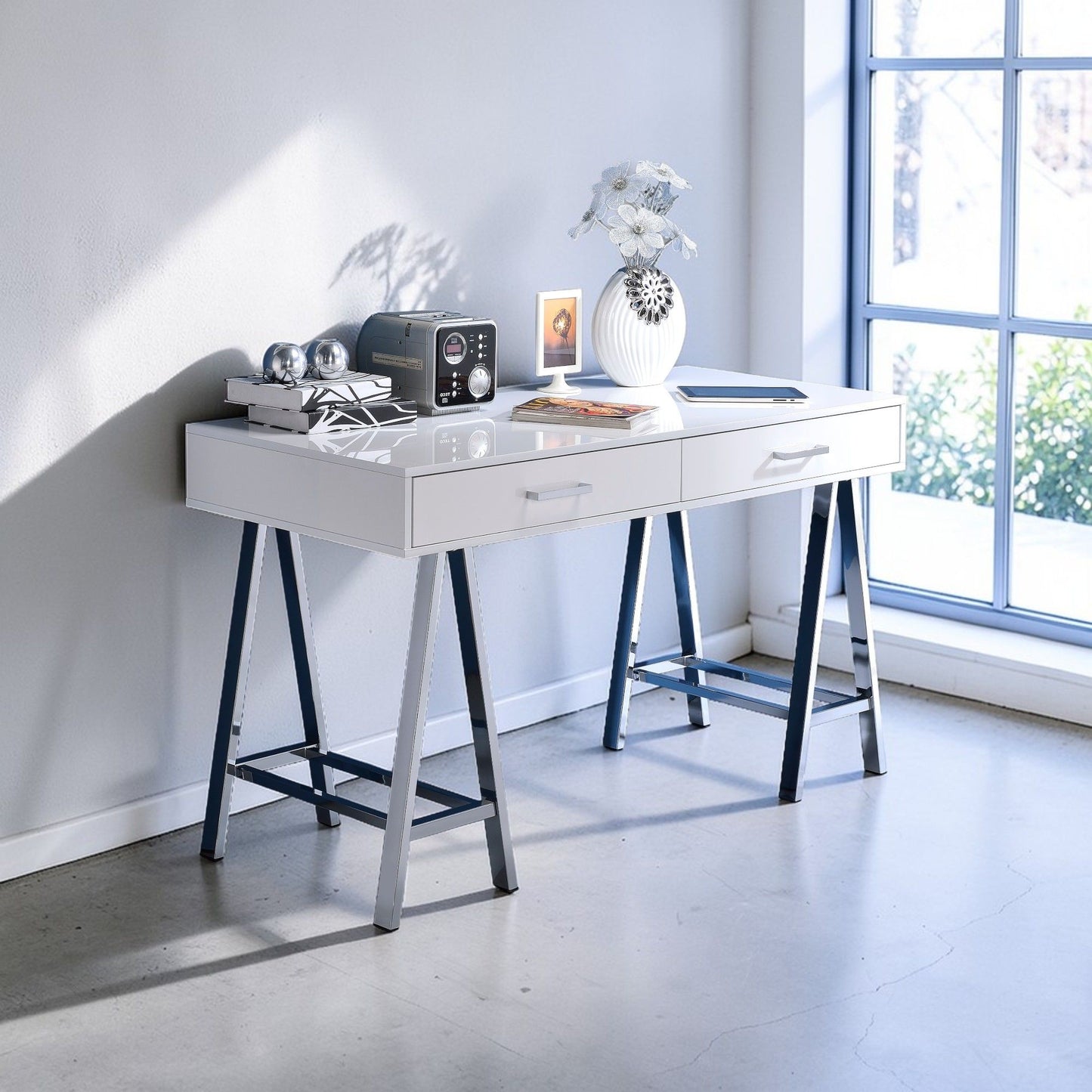 Coleen - High Gloss Writing Desk With USB
