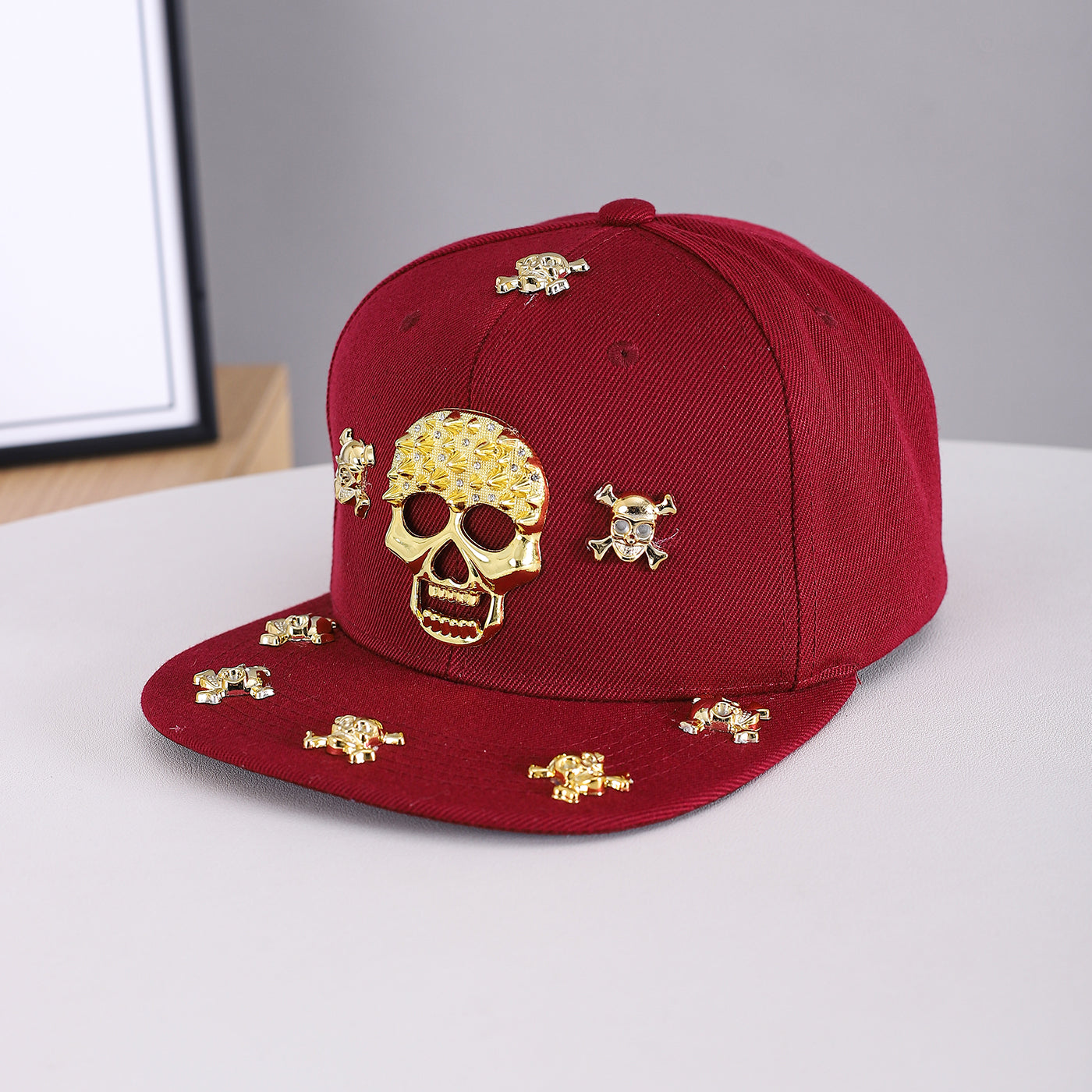 Men's And Women's Identical Skull Metal Rivet Versatile Punk Rock Style Flat-brim Baseball Cap Suitable For Music Festivals, Skateboarding And Daily Outings
