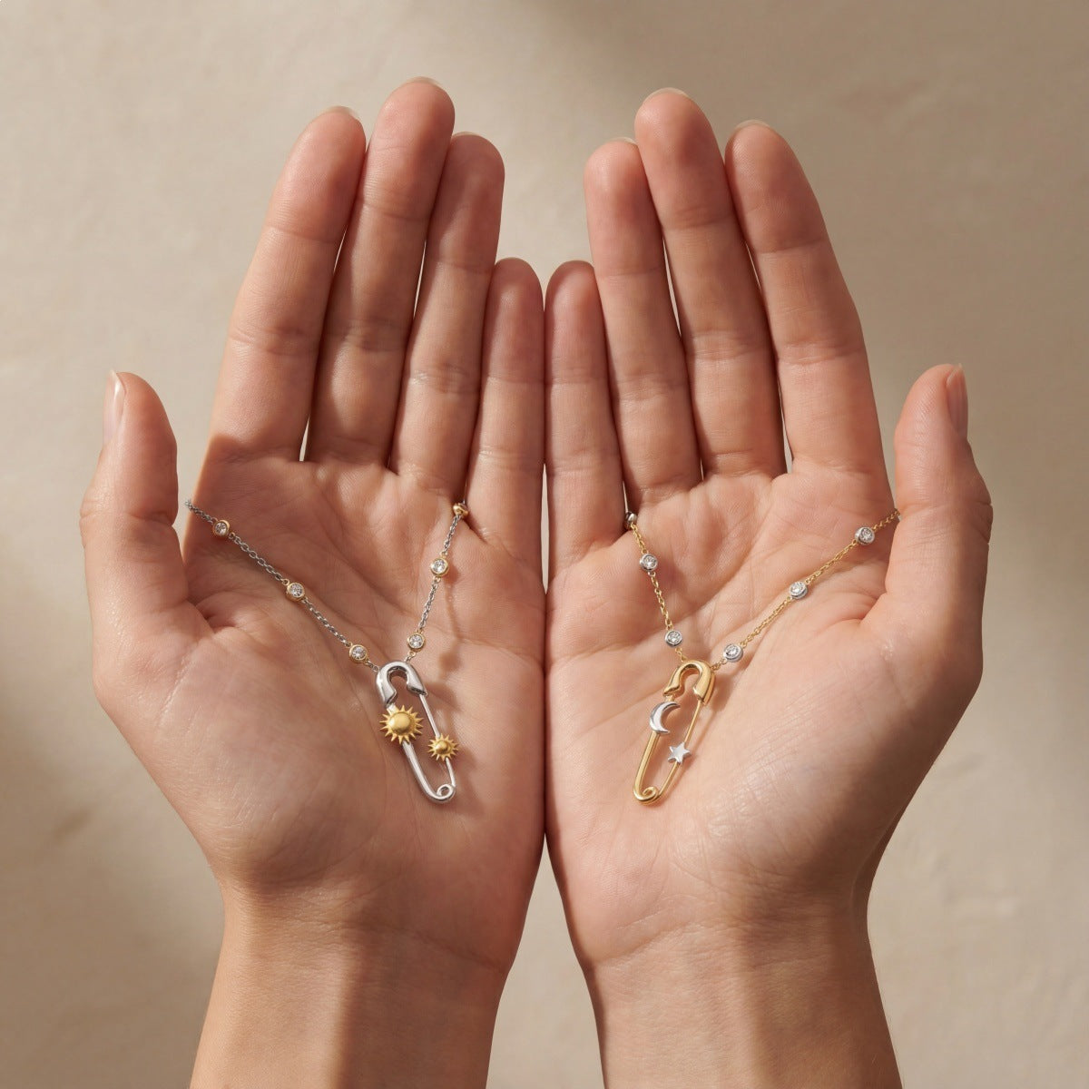 Fashionable Pin-shaped Necklace For Women