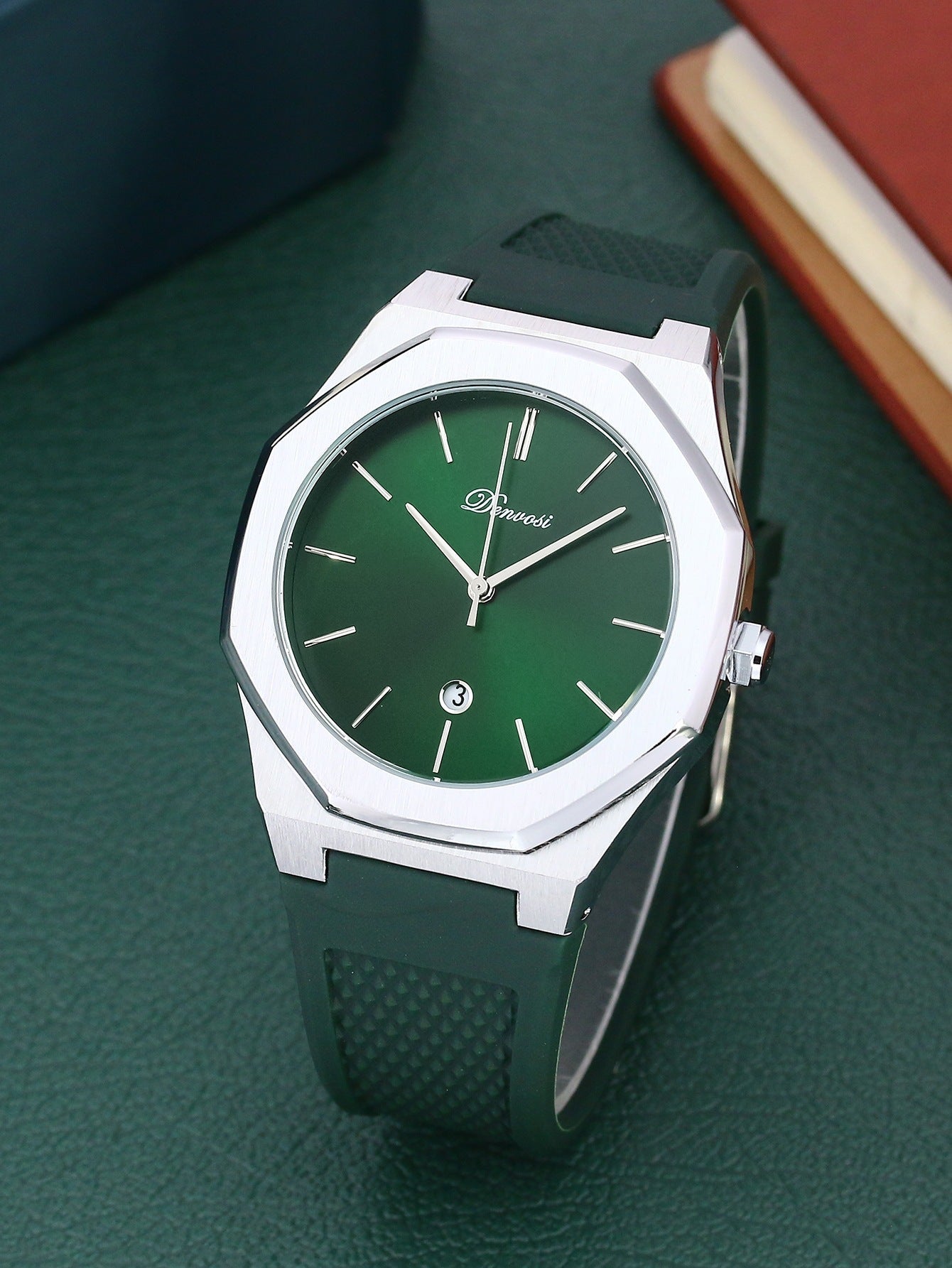 Elegant And Minimalist Waterproof Quartz Watch For Men