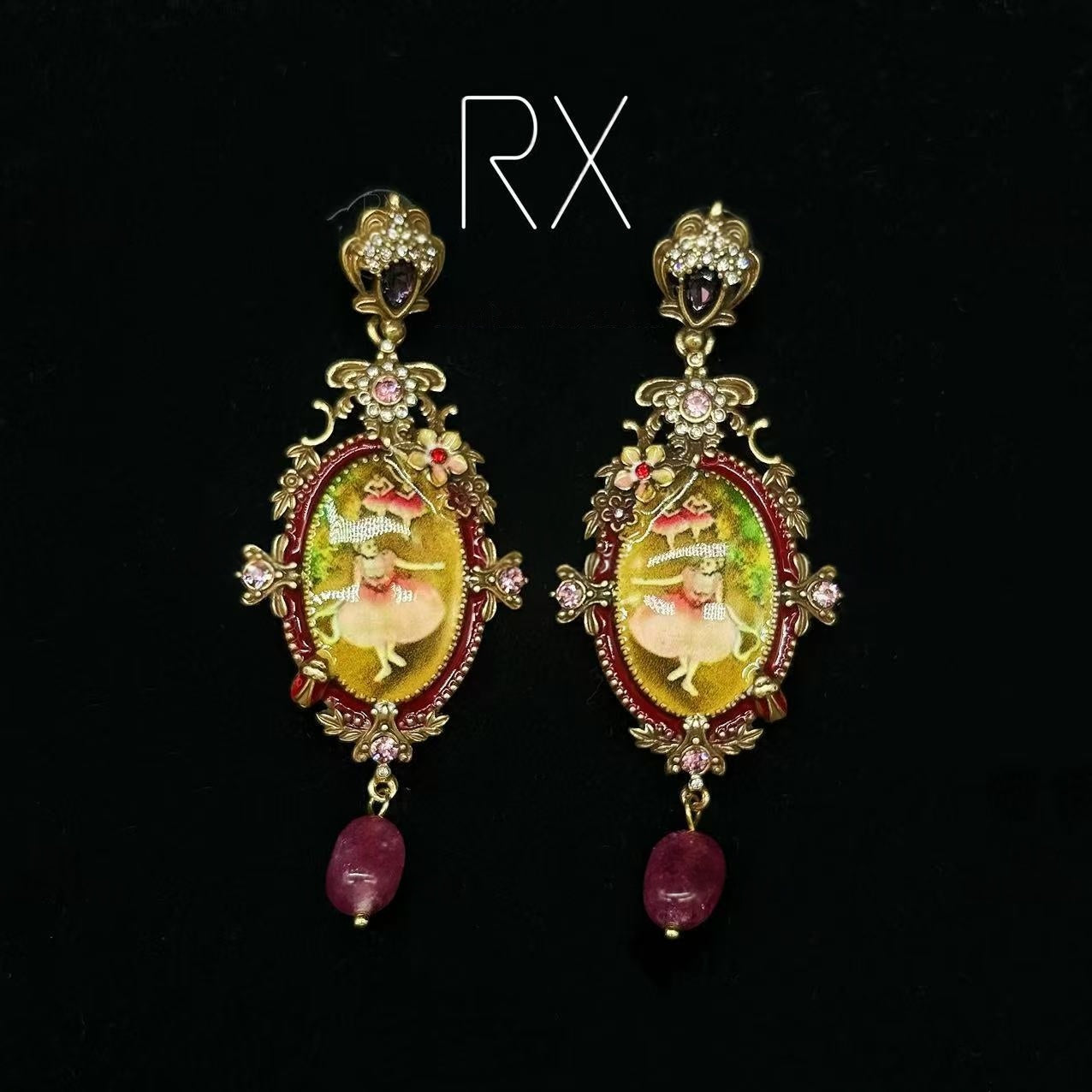 Enamel Pattern Design Vintage Earrings With Diamond Inlay