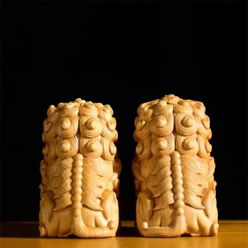 Solid Wood Carving Decorative Ornaments Of Forbidden City Lion ，Handmade，Home Lucky Mascot， Chinese Characteristic Animal Statue