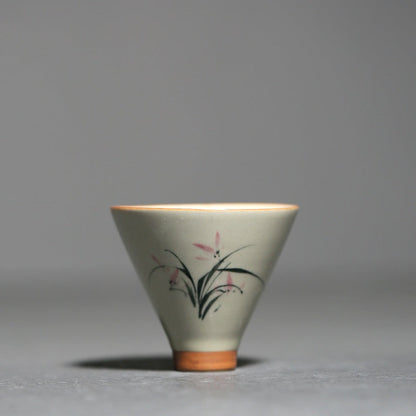 Ceramic Hand Painted Bamboo Hat-Shaped Small Teacup