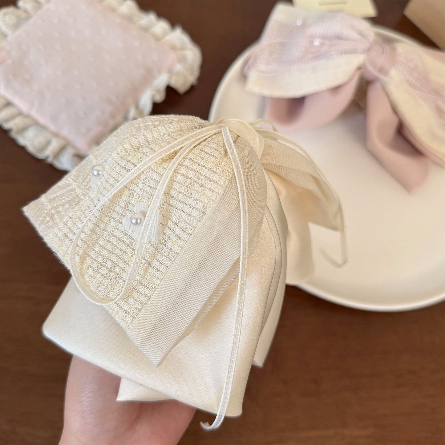 New Sweet Lace Fabric Bow Ponytail Clip