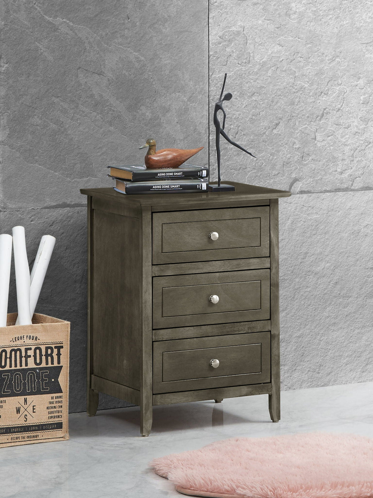 Dove Tailed Drawers 3 Drawer Nightstand
