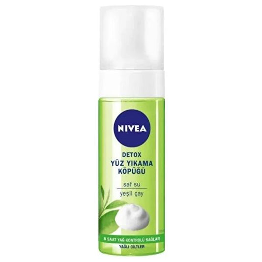 Nivea Detox Face Wash for Oily Skin - Green Tea & Antioxidant Face Cleanser, 5.07 fl oz