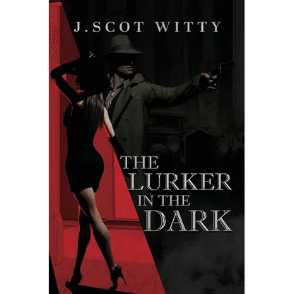 The Lurker in the Dark - Paperback