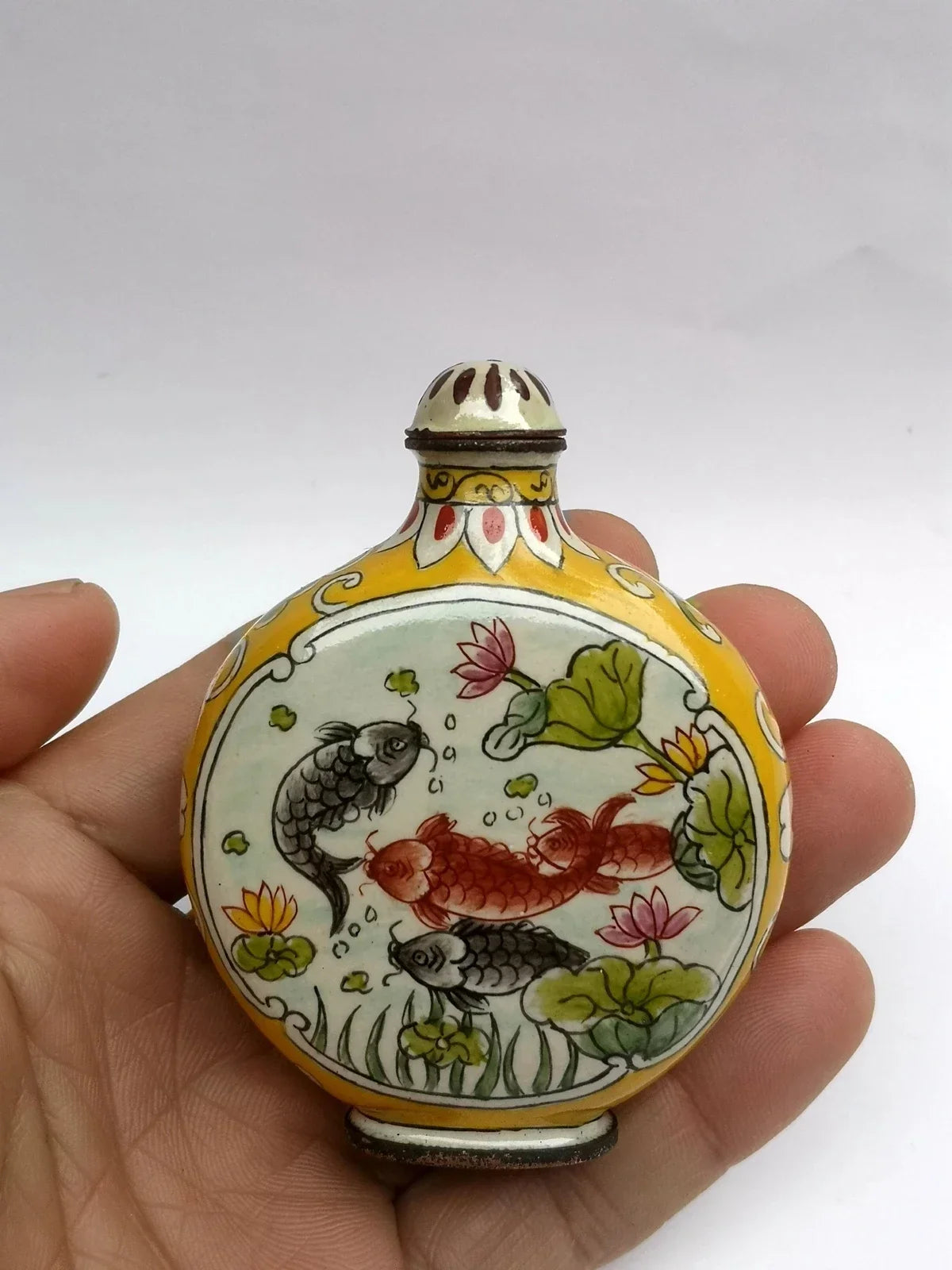 Collected Old China Cloisonné Fish & Lotus Snuff Bottle