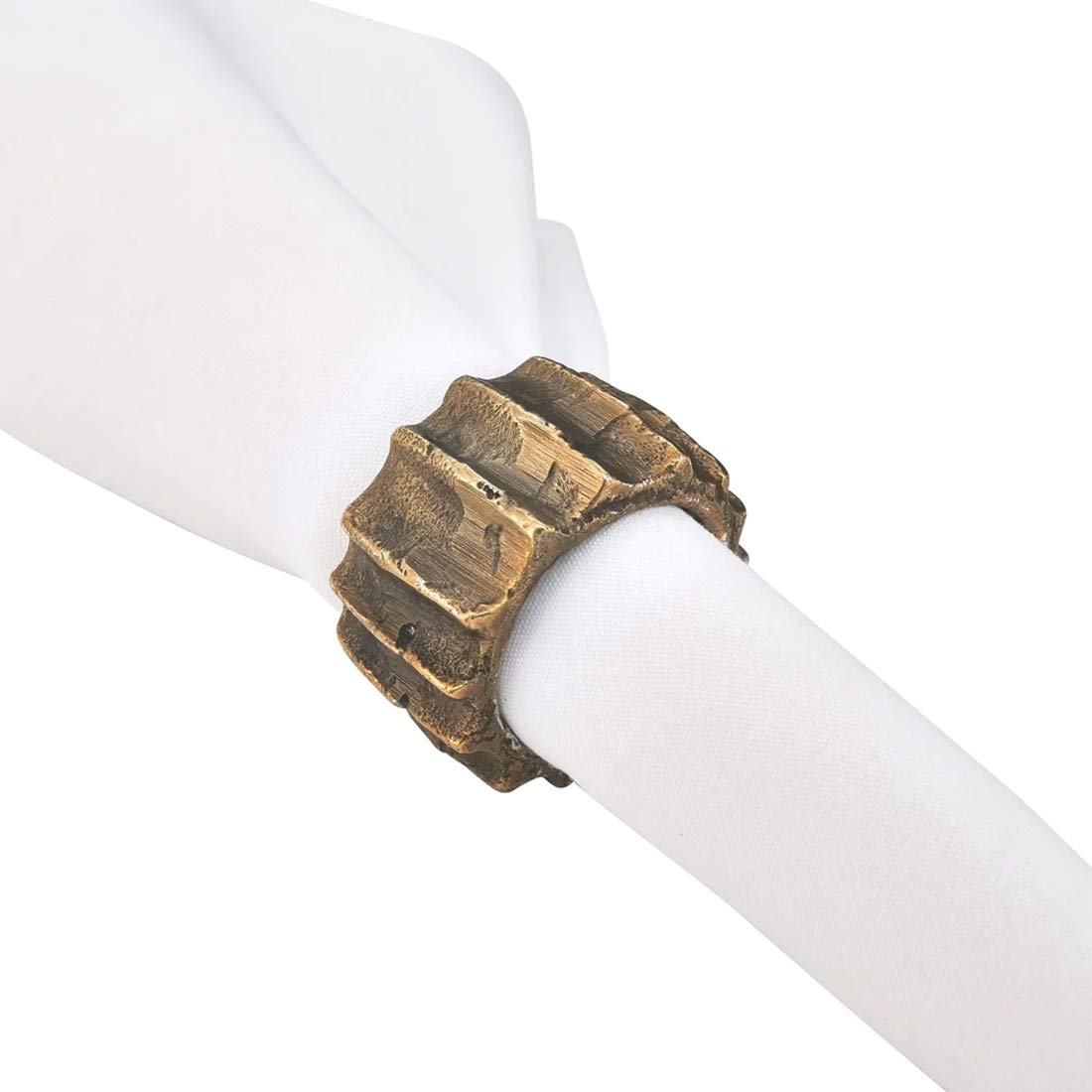Fennco Styles Contemporary Ribbed Design Metal Napkin Rings, Set of 4 - Aluminum Napkin Holders for Home, Dining Room, Banquet, Family Gathering, Holiday and Special Occasion