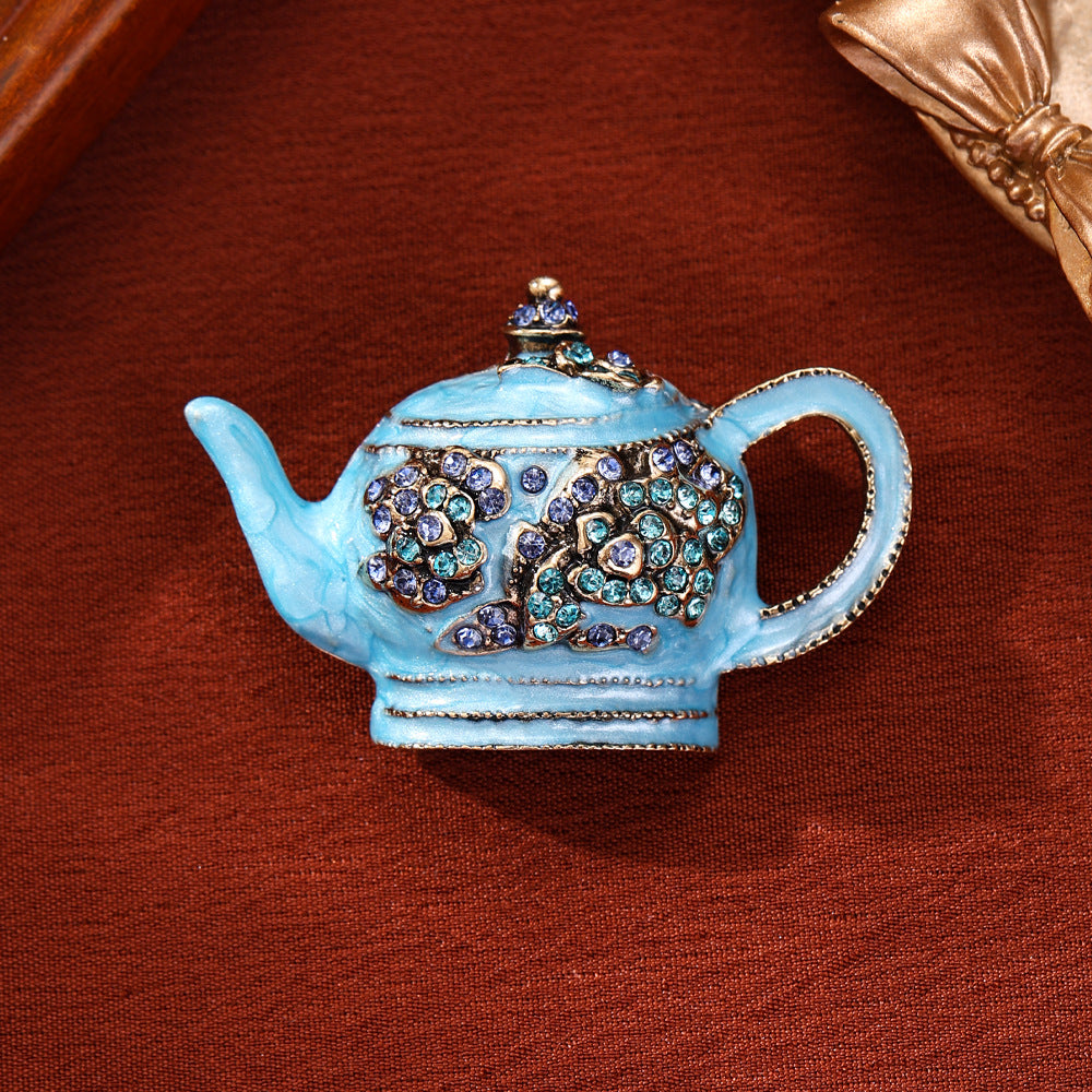 Fashionable Court-style Diamond-encrusted Kettle Brooch