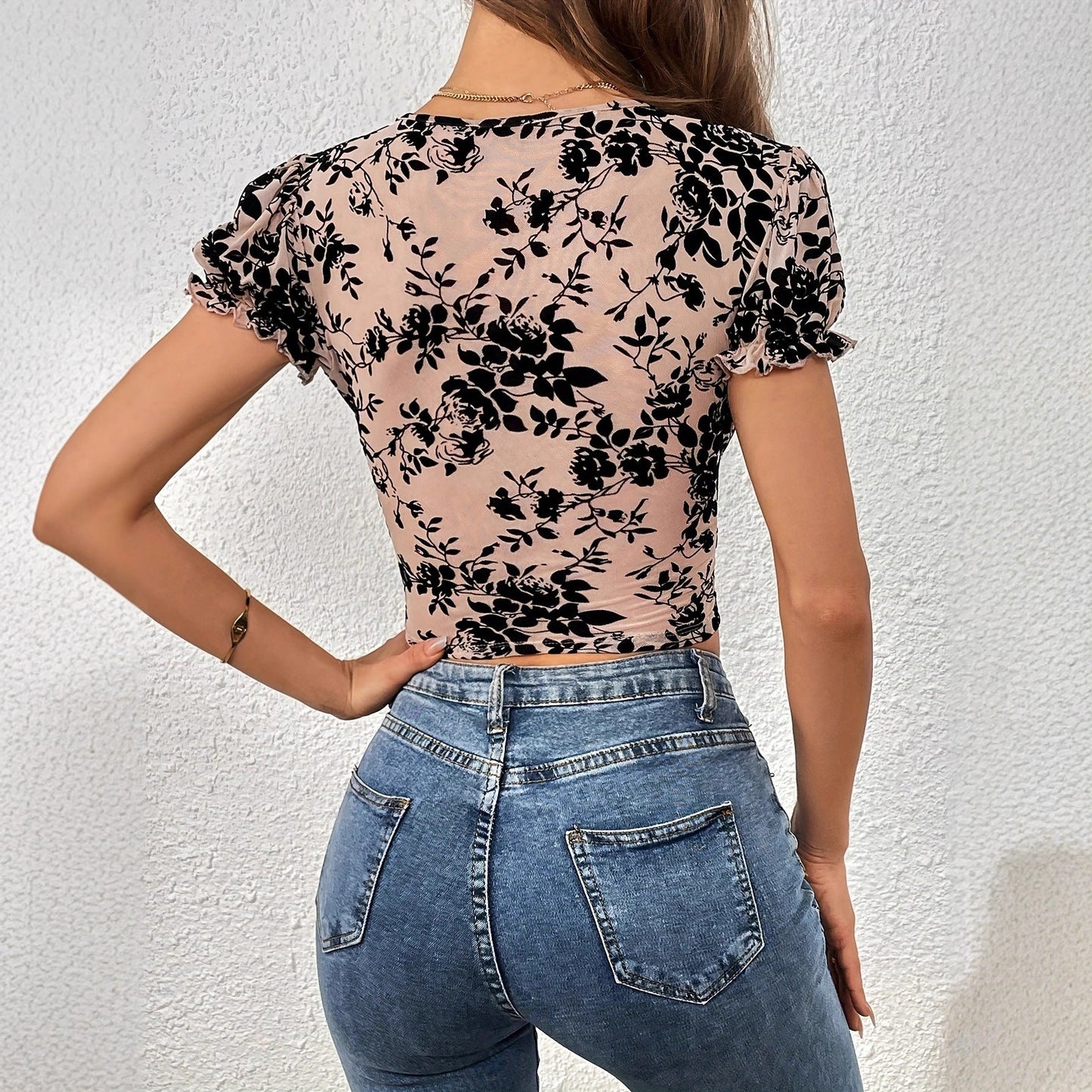 Elegant And Minimalist Deep V-neck Short-sleeve Womens T-shirt