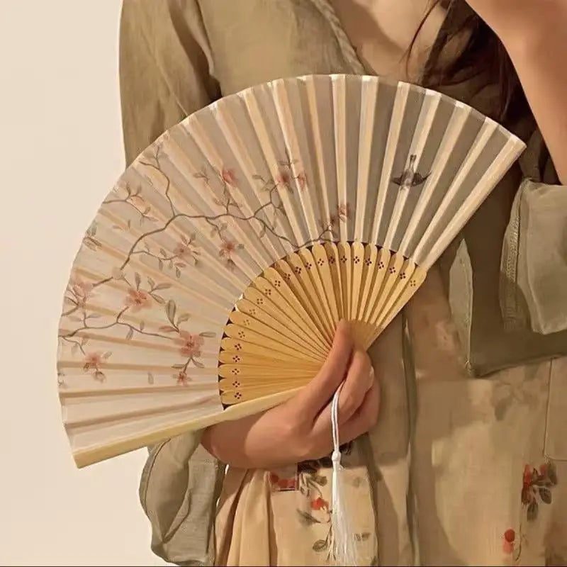 Portable Hand Fold Fan New Chinese Style Dance Props Retro Shell Fan Woman Men Bamboo Wood Silk Flower Folding Fan