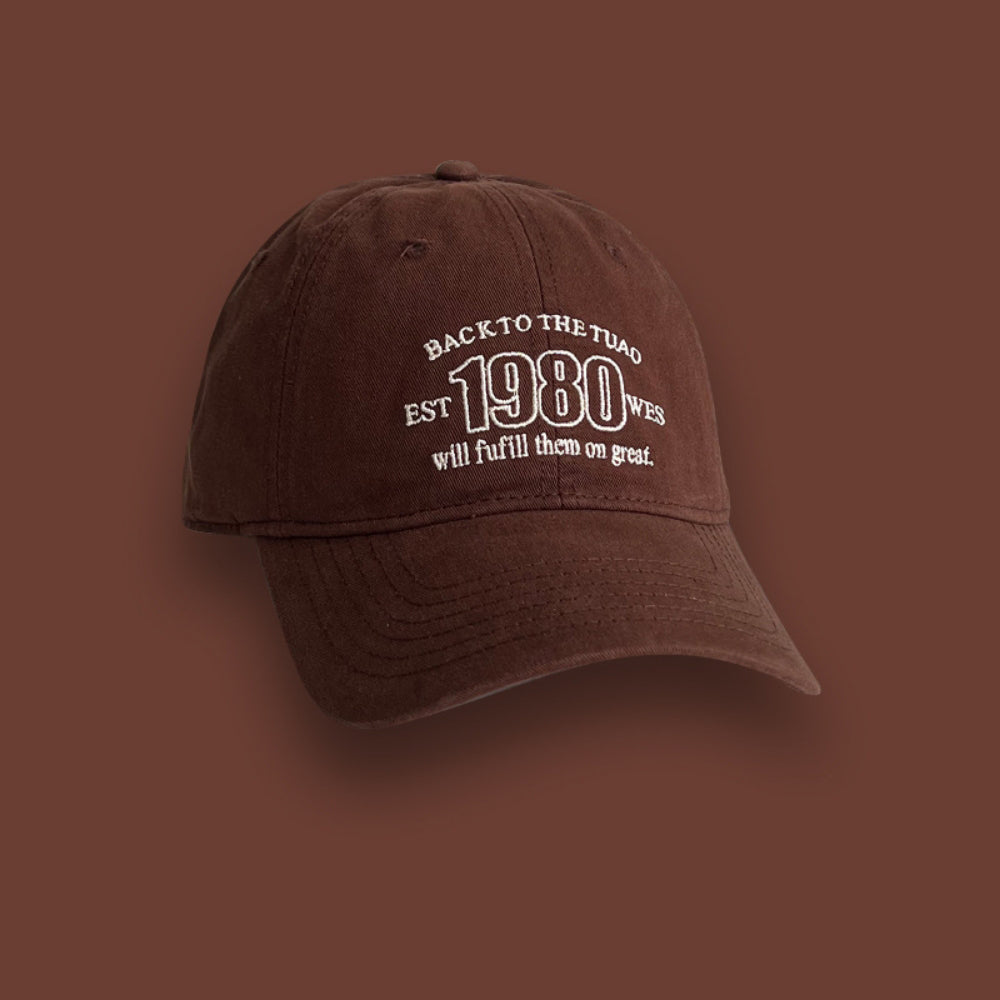 Single-color Adjustable English Numeral Embroidered Washed-out Distressed Simple Trendy Baseball Cap, Suitable For Travel, Daily Outings And Shopping.
