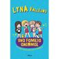 Una Familia Anormal - Y Unas Vacaciones Muy Extrañas / An Abnormal Family and a Very Strange Vacation - Paperback