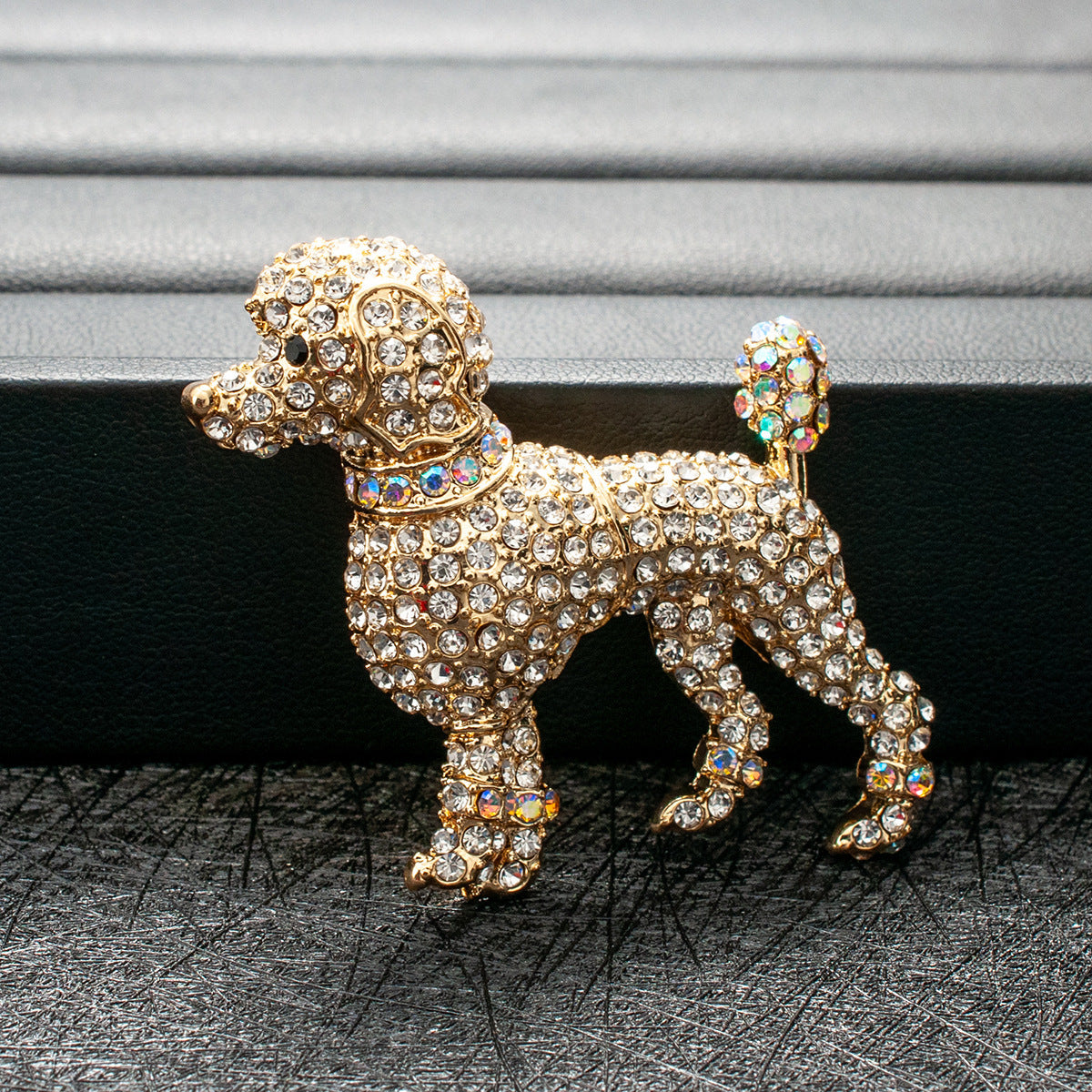 Golden Cute Diamond-studded Puppy Brooch Classic And Fashionable