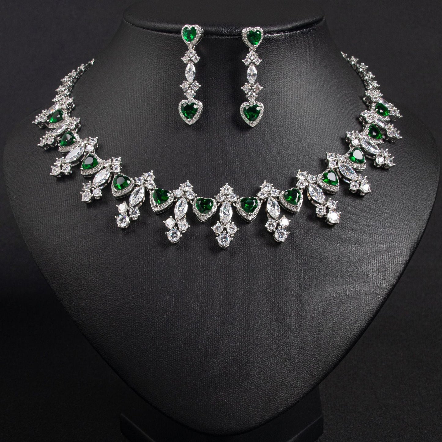 Fashionable Personalized And Creative Necklace And Earrings For Women