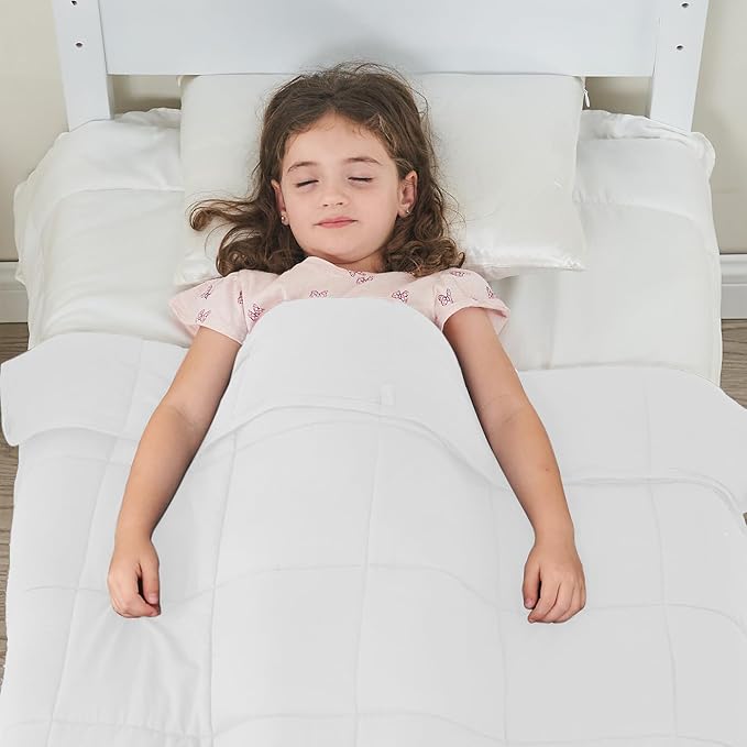 yescool Weighted Blanket (7 lbs, 41" x 60", White) Cooling Heavy Blanket for Sleeping Perfect for 60-90 lbs, Breathable Blanket with Premium Glass Bead, Machine Washable