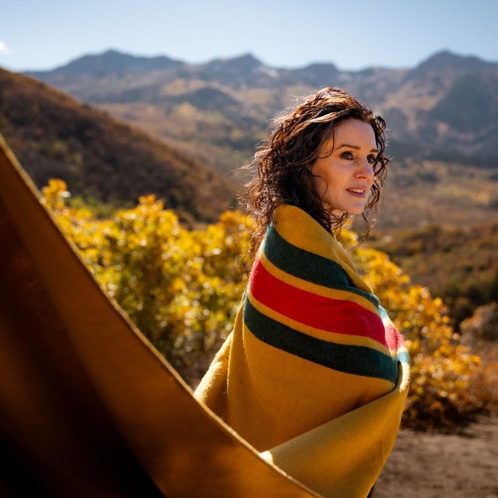 Arcturus Rainier Wool Blanket - 4.5lbs Warm, Heavy, Washable, Large | Great for Camping, Outdoors, Survival & Emergency Kits (Sunset Peak)