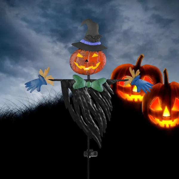 Scarecrow Shape Halloween Decoration Light Waterproof Iron Halloween Decoration Solar Powered Stake Light for Party Garden Yard Park Lawn