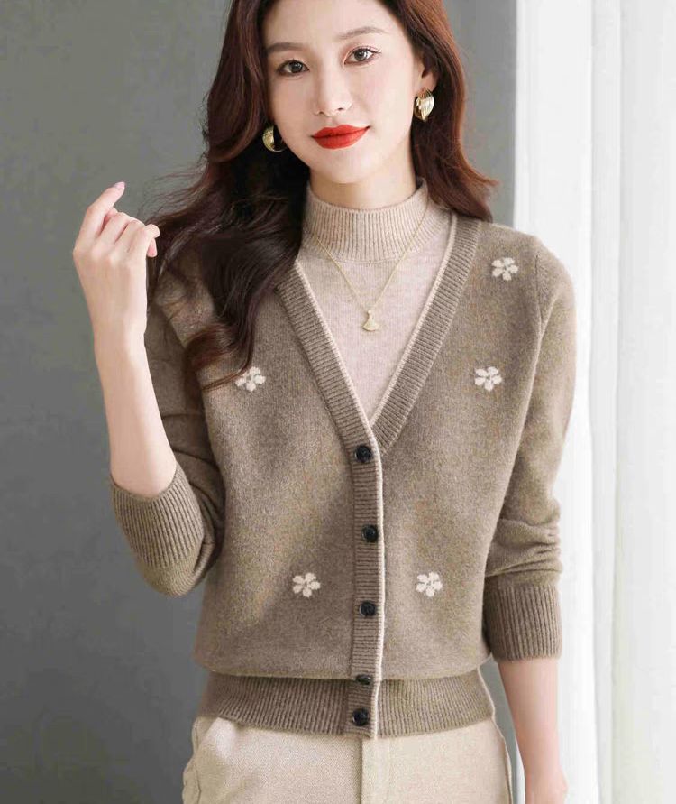 New Autumnwinter Womens Stylish Base Sweater