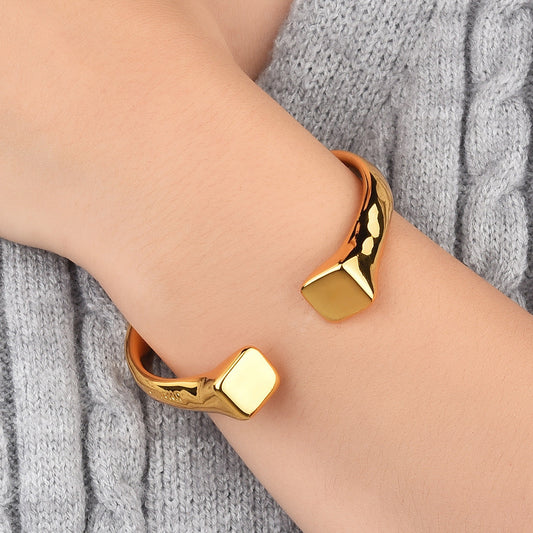 Asymmetrical Square End Open Cuff Bangle, 18K Gold Plated Minimal Sculptural Bracelet, Quiet Luxury European Spanish Women Jewelry