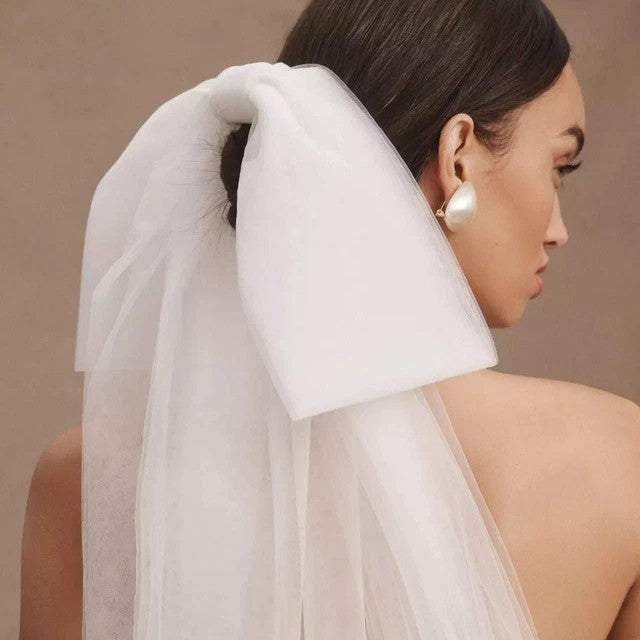 New Minimalist White Double-layer Tulle Bridal Veil With A Bow