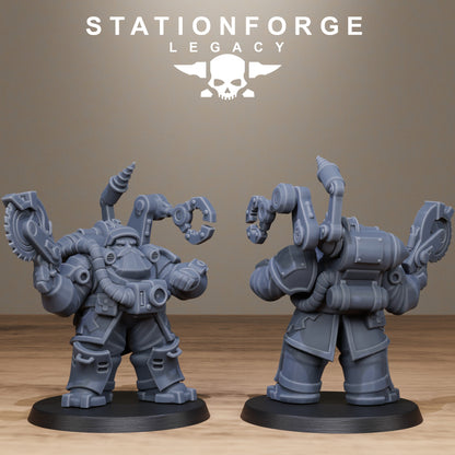 3D Printed Ironvale Dwarf Leaders by Stationforge Miniatures