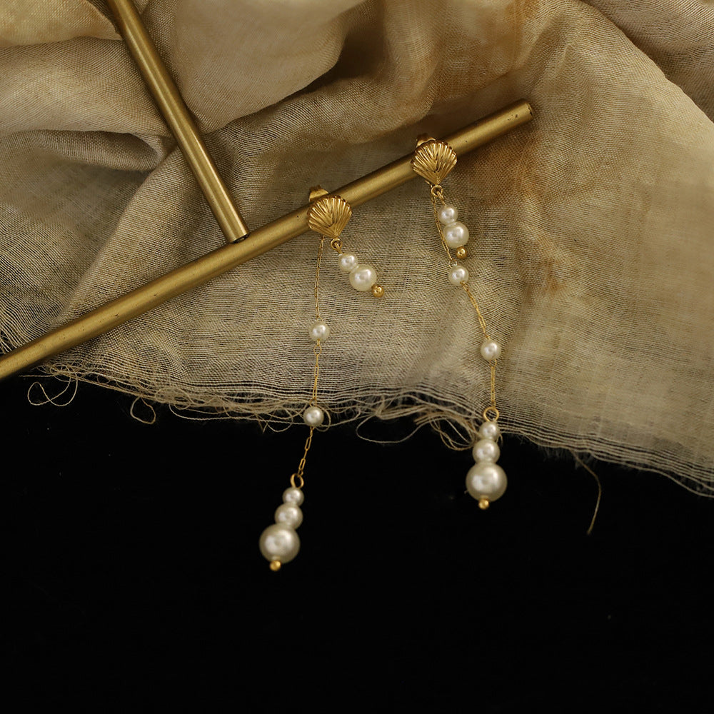 Vintage-style Long Tassel Pearl Shell Earrings