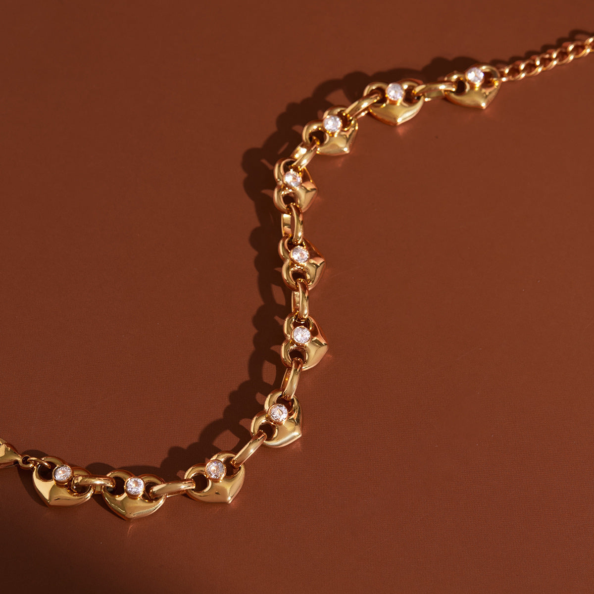 Lucky Pig-Nose Clasp Golden Titanium Steel Bracelet For Women High-End Jewelry