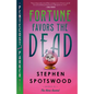 Fortune Favors the Dead: A Pentecost and Parker Mystery - Paperback