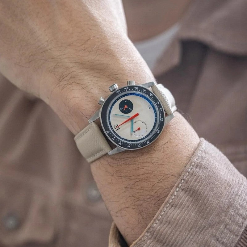 High-end Tritium Men's Watch, New 2025 Model.