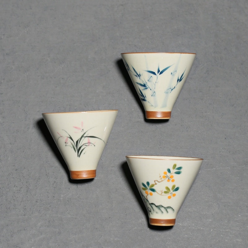 Ceramic Hand Painted Bamboo Hat-Shaped Small Teacup