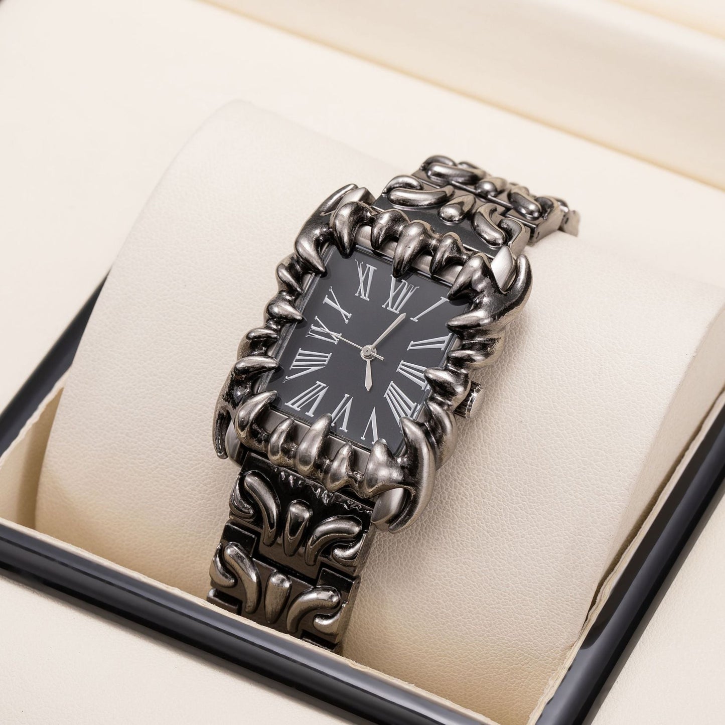 European And American Style Retro Personalized Embossed Irregular Shaped Pointed Claw Mens Watch