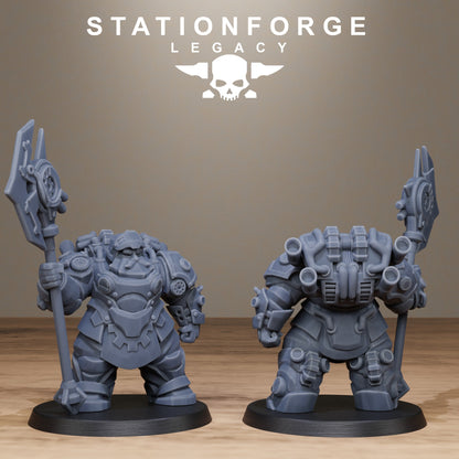3D Printed Ironvale Dwarf Leaders by Stationforge Miniatures