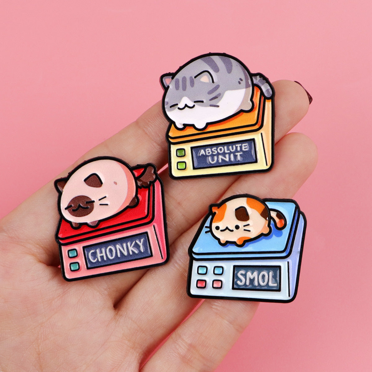 Cute Cartoon Weighing Cat Metal Brooch Minimalist Design