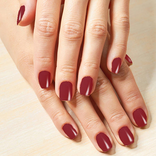 Flormar Red Velvet Nail Enamel: Intense Pigment, Long Lasting, Chip Resistant, Shiny Finish Ð Professional Quality Nail Polish