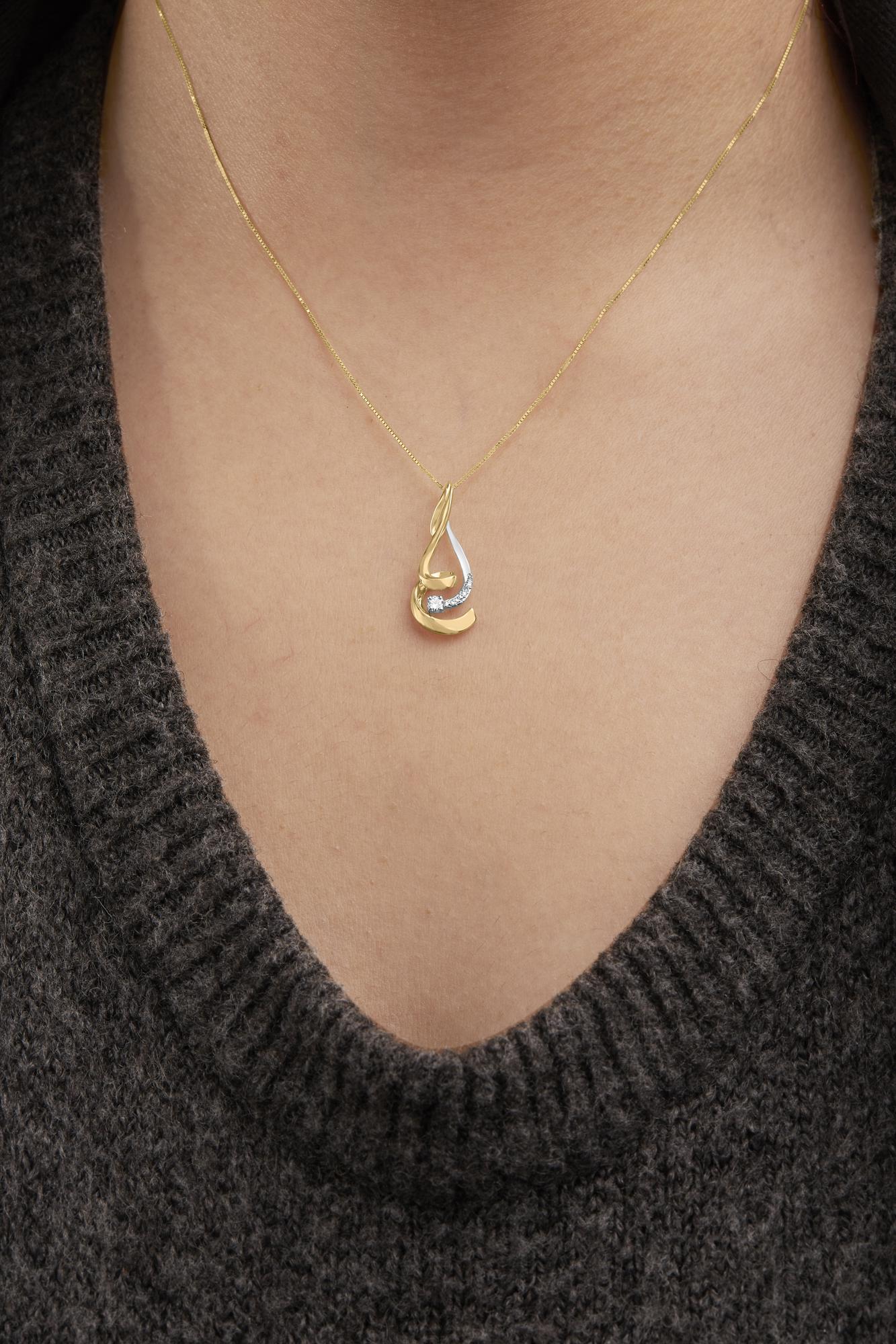 Round Diamond Swirl Pendant Necklace in 10K Two-Tone Gold – 1/10 Cttw