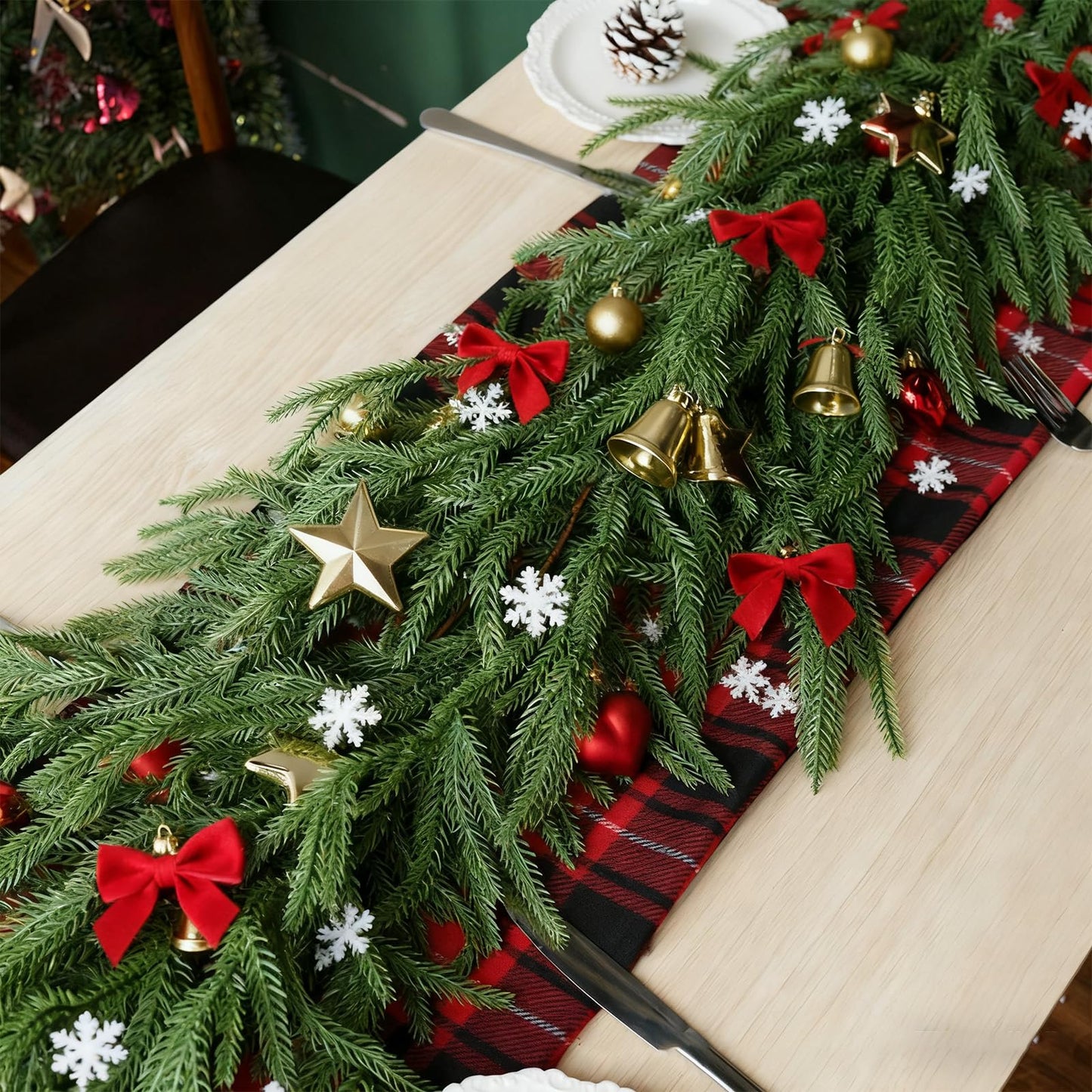 Gixie Home 2Pcs 6Ft Artificial Norfolk Pine Garland Green Plastic