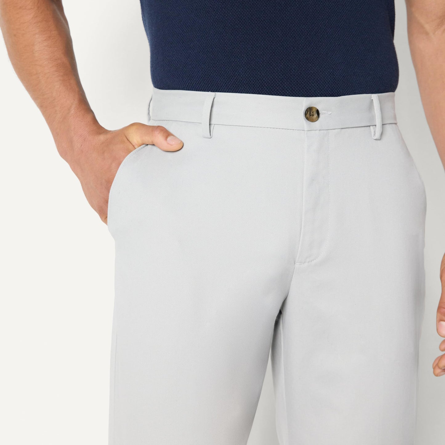 Amazon Essentials Men's Classic-Fit Wrinkle-Resistant Chino Pant Grey Size 34x33