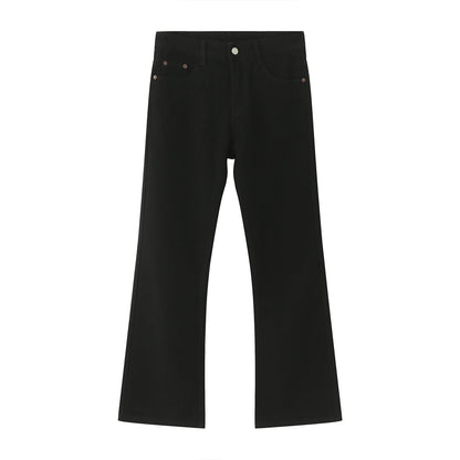Mid Rise Jeans with Pockets