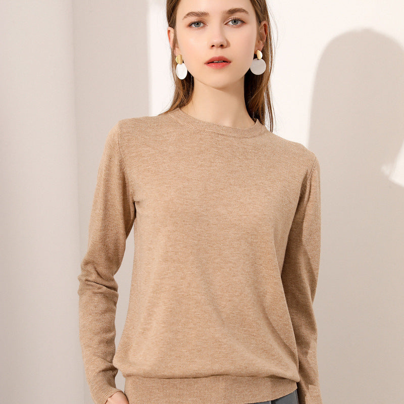 Lightweight Long-sleeve Crew-neck Wool Knit Sweater